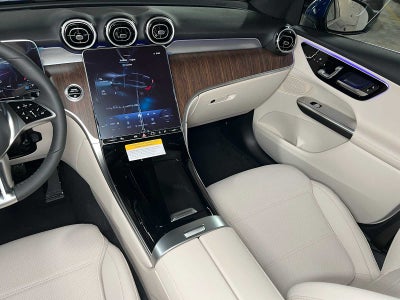 2025 Mercedes-Benz GLC GLC 300