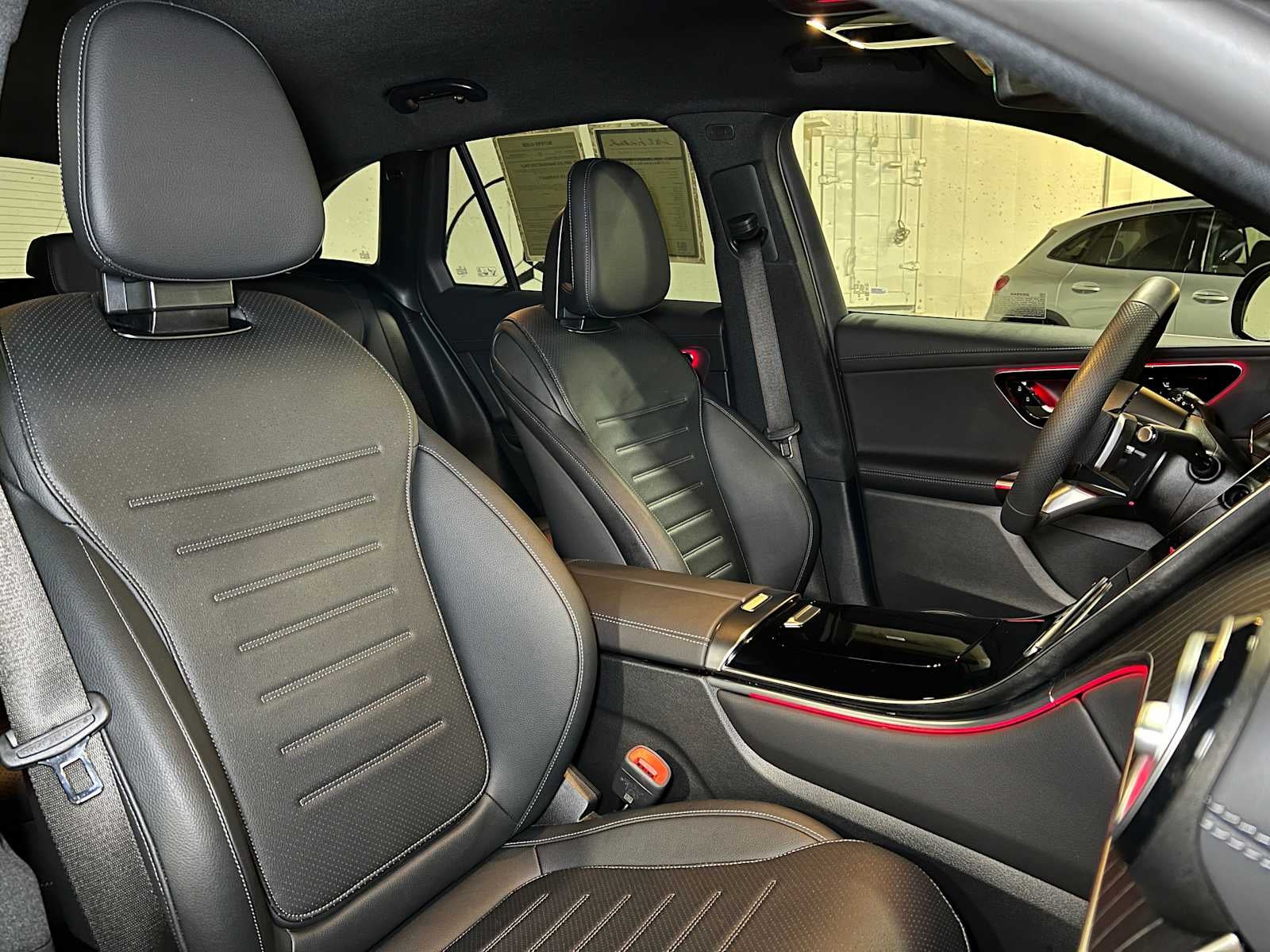 2025 Mercedes-Benz GLC GLC 300