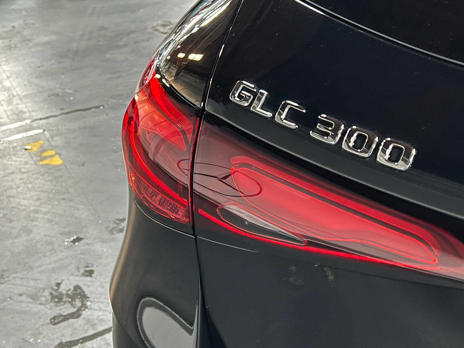 2025 Mercedes-Benz GLC GLC 300