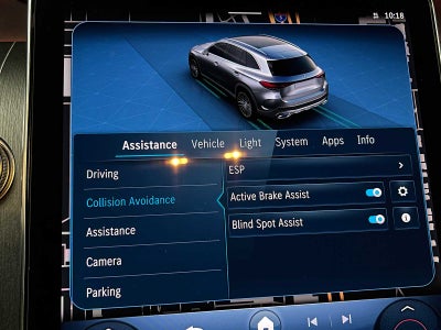 2025 Mercedes-Benz GLC GLC 300