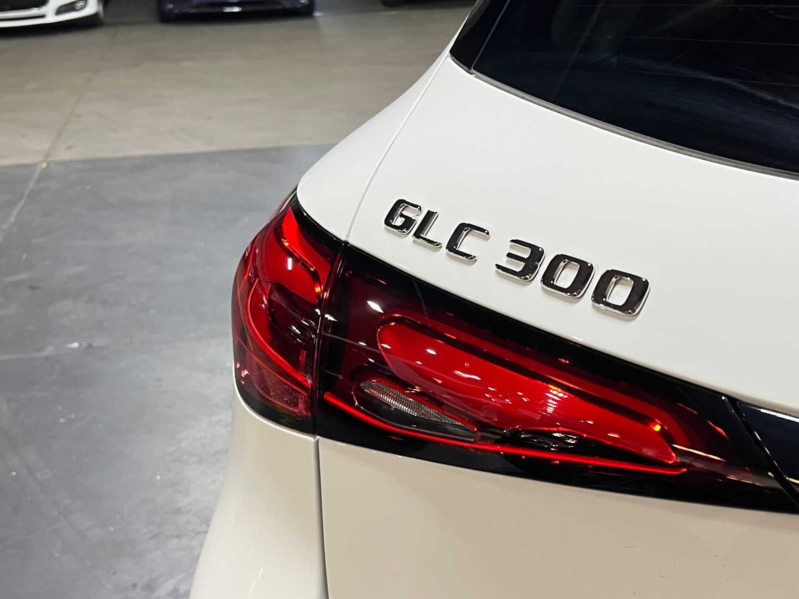 2025 Mercedes-Benz GLC GLC 300