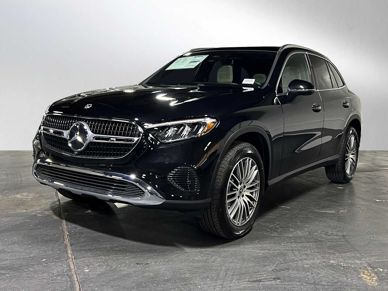2026 Mercedes-Benz GLC 300 4MATIC® SUV