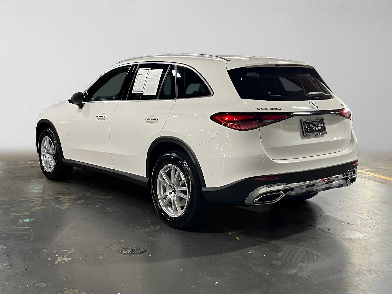 2026 Mercedes-Benz GLC 300 4MATIC® SUV