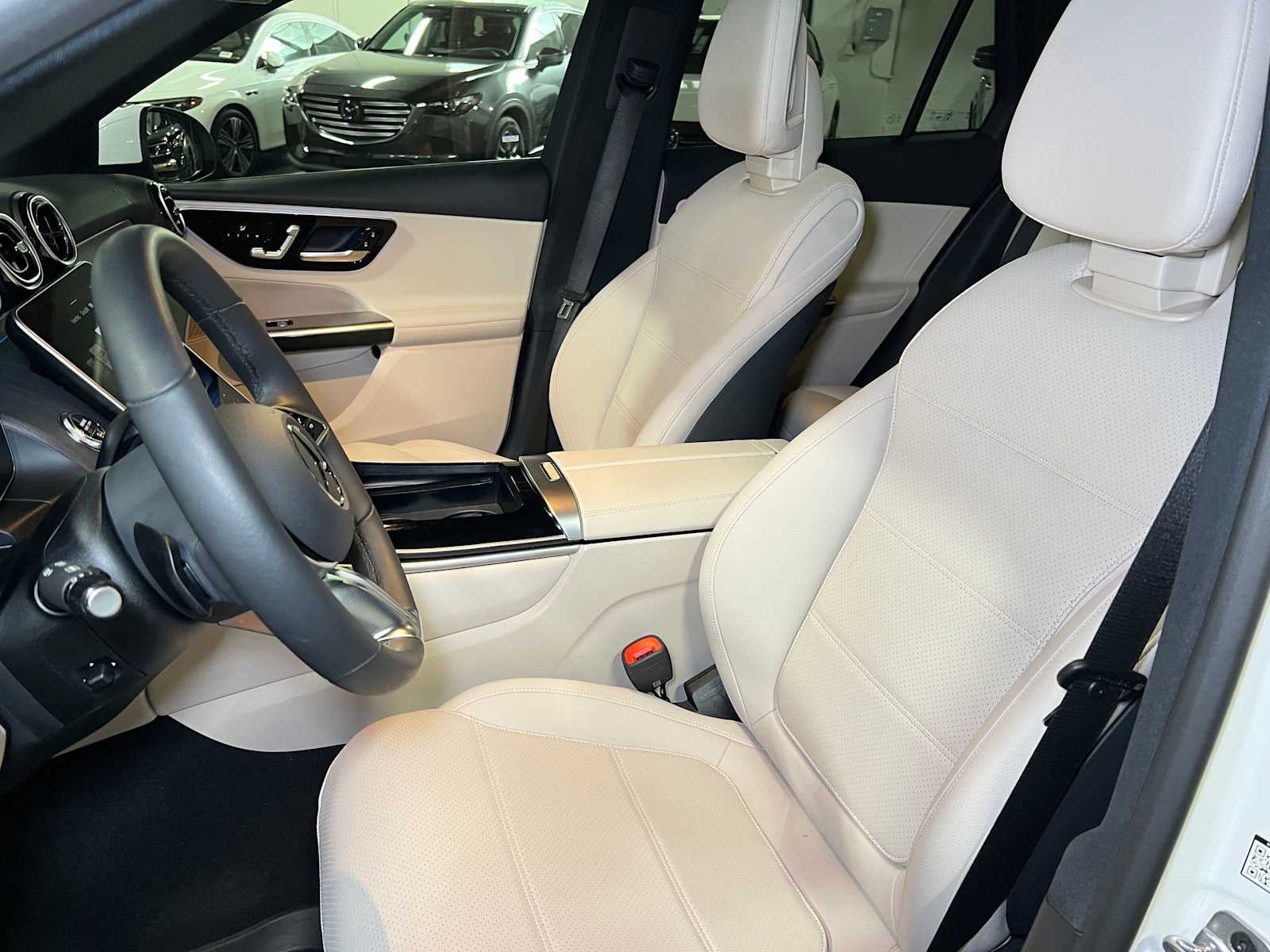 2026 Mercedes-Benz GLC 300 4MATIC® SUV
