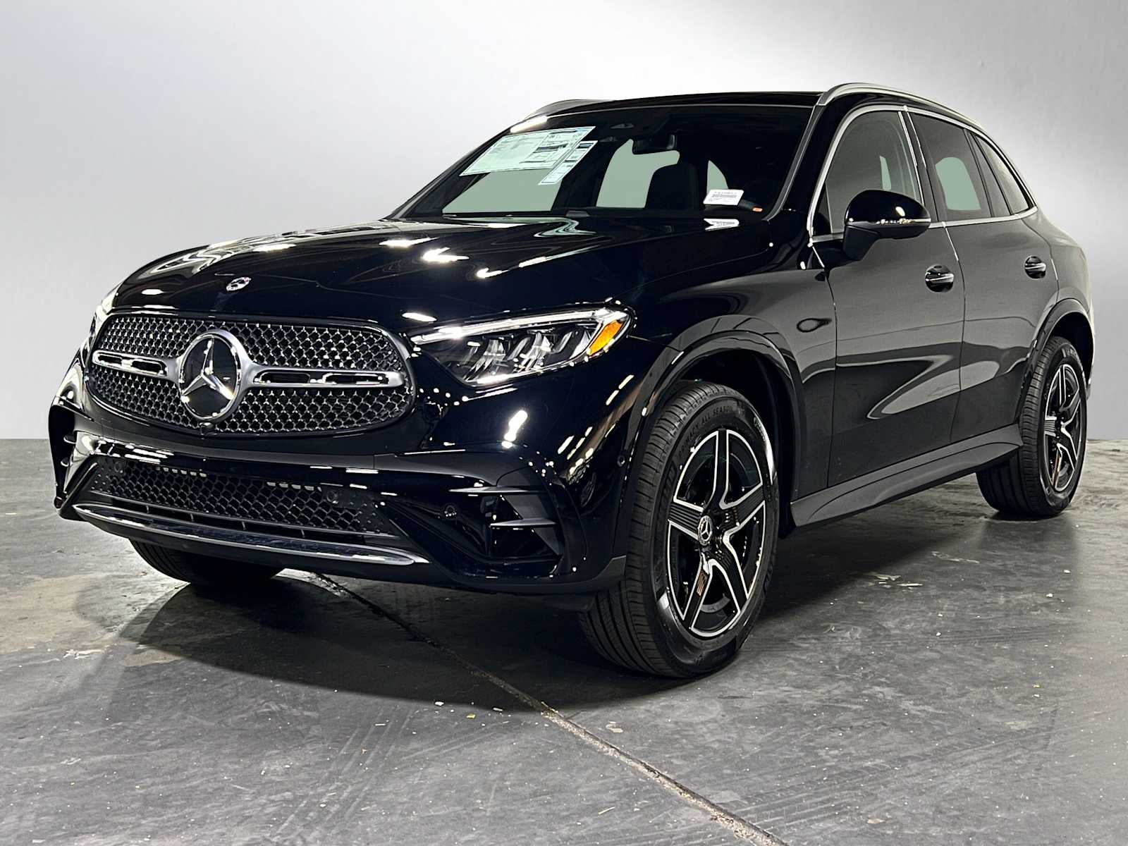 2026 Mercedes-Benz GLC 300 4MATIC® SUV