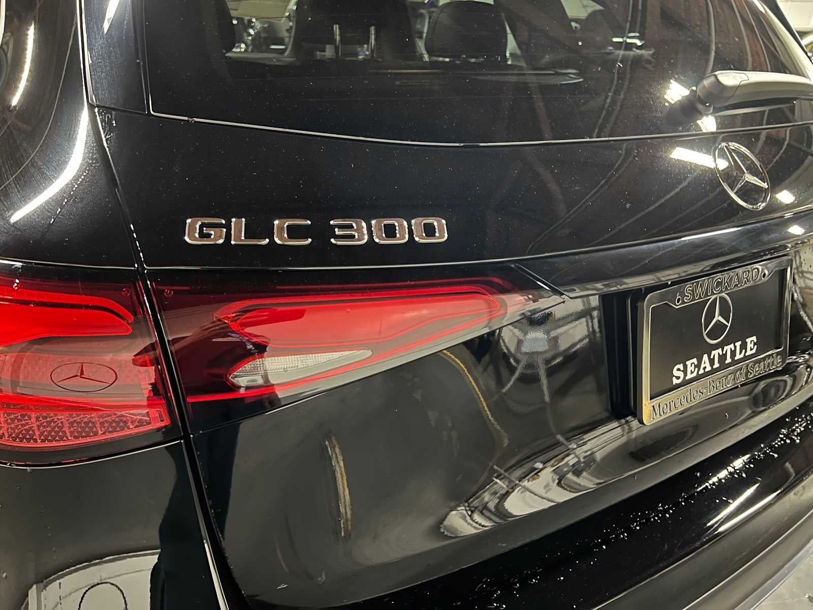 2026 Mercedes-Benz GLC 300 4MATIC® SUV