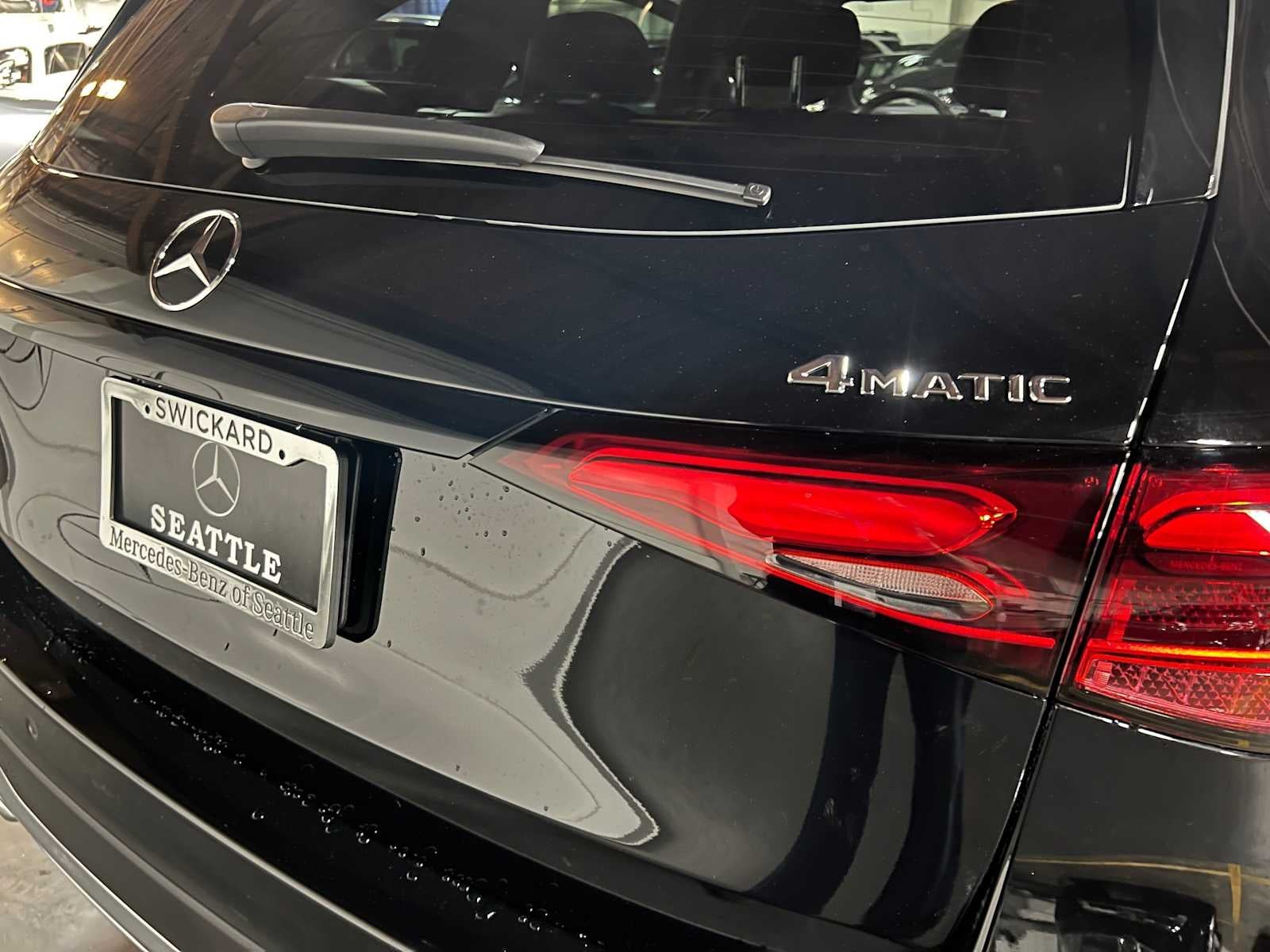 2026 Mercedes-Benz GLC 300 4MATIC® SUV