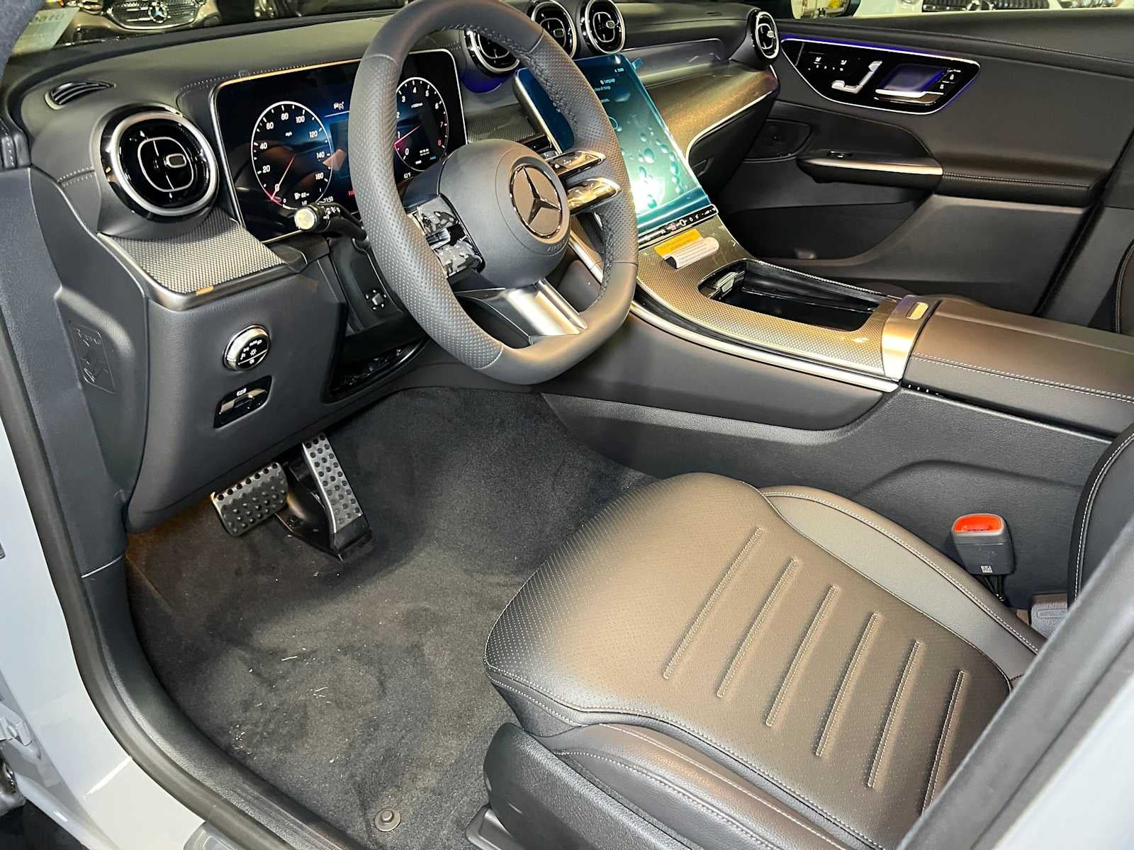 2027 Mercedes-Benz GLC 300 4MATIC® SUV