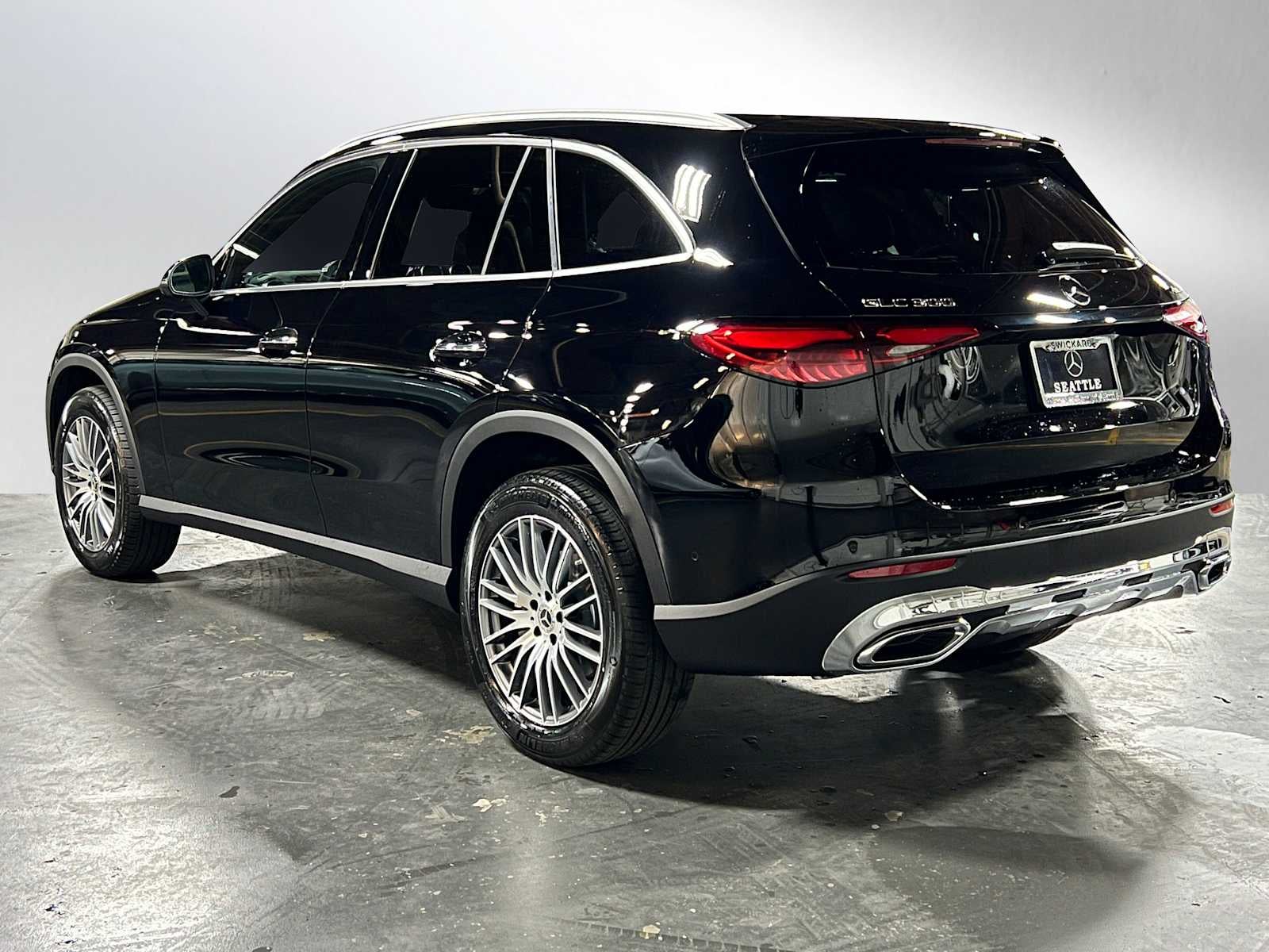 2026 Mercedes-Benz GLC 300 4MATIC® SUV