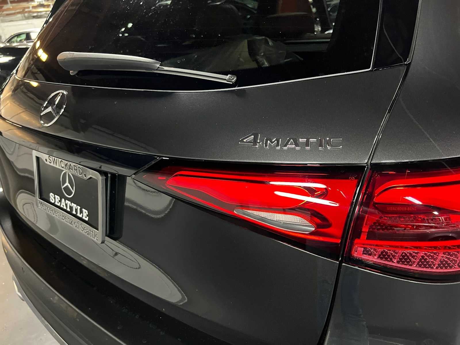 2026 Mercedes-Benz GLC 300 4MATIC® SUV