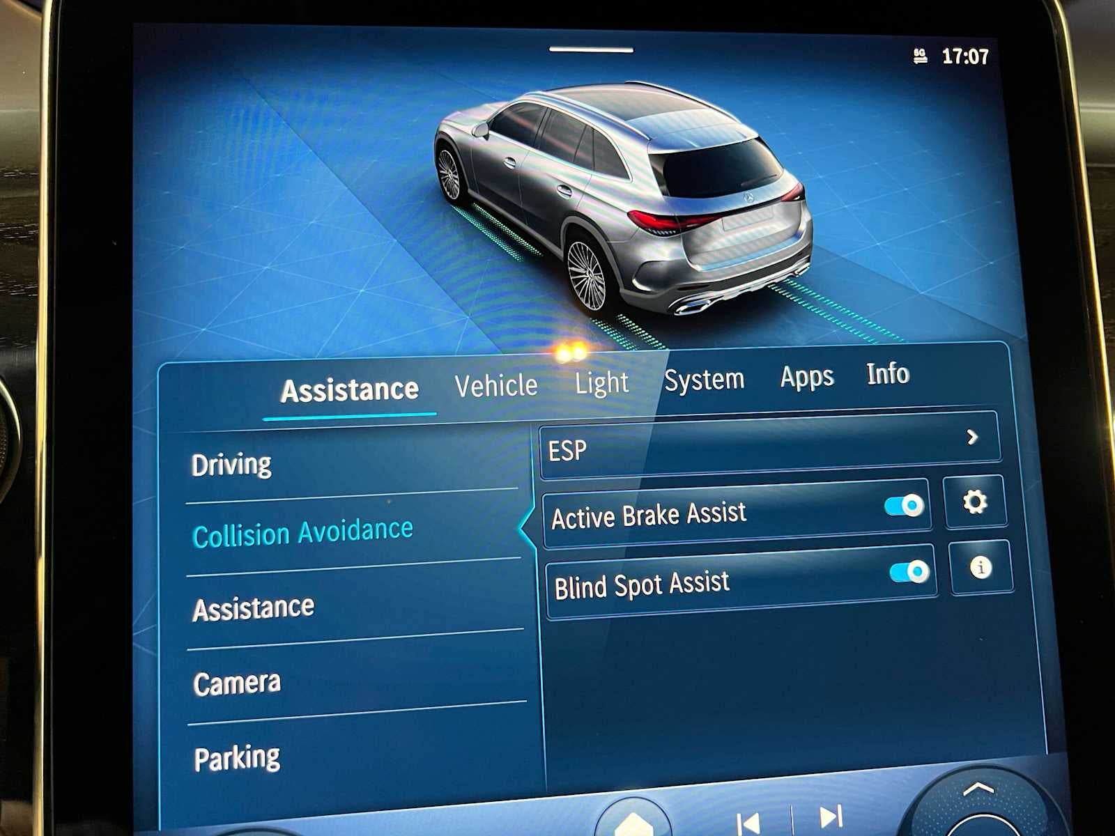 2027 Mercedes-Benz GLC 300 4MATIC® SUV