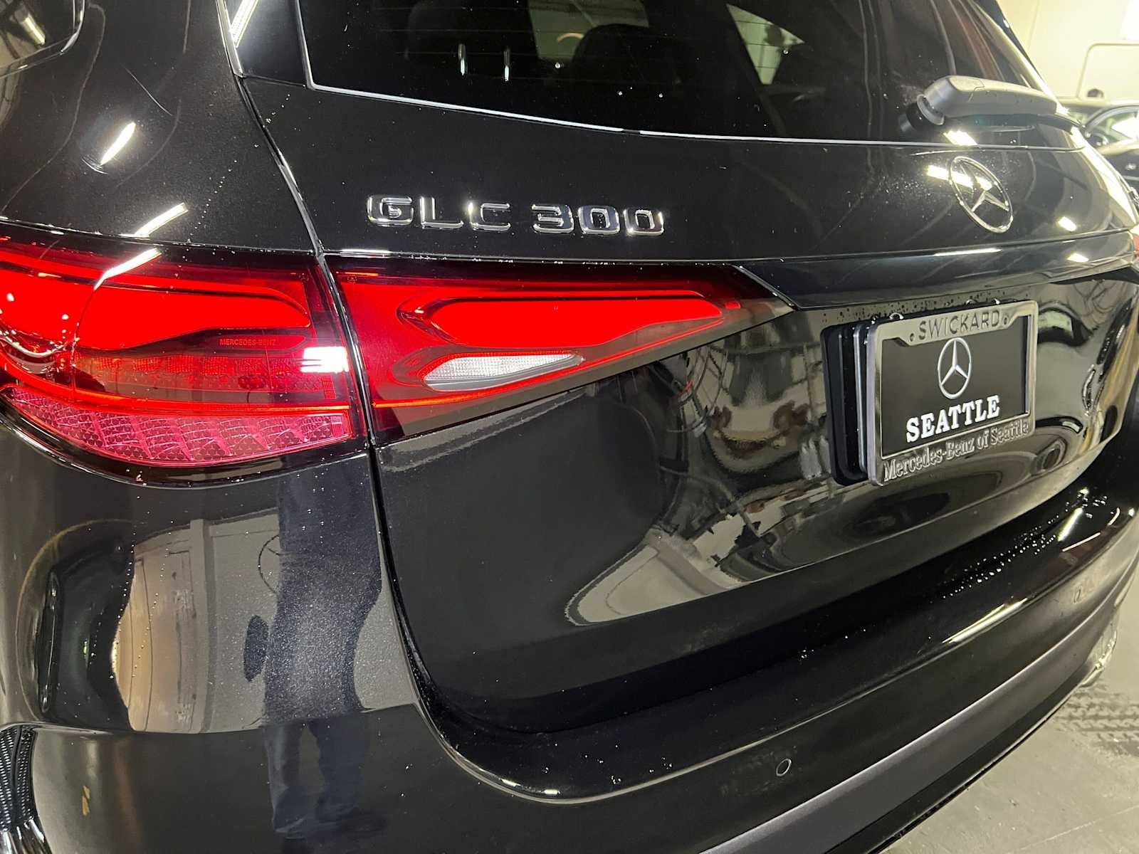 2027 Mercedes-Benz GLC 300 4MATIC® SUV