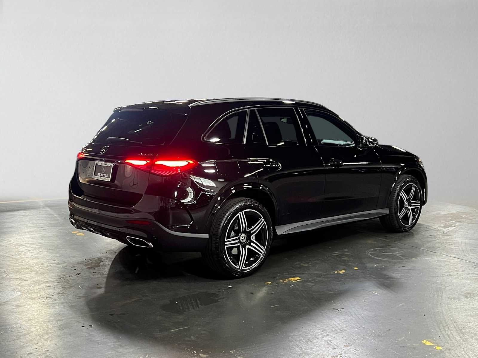 2027 Mercedes-Benz GLC 300 4MATIC® SUV