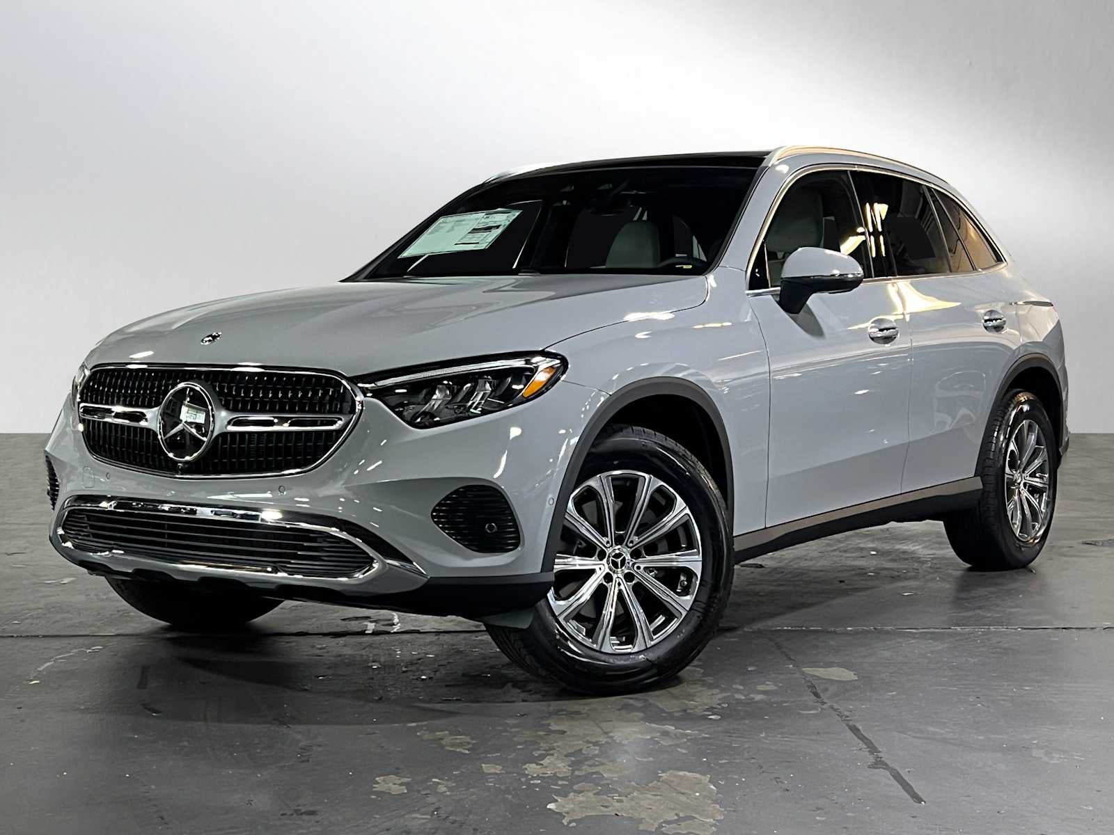 2025 Mercedes-Benz GLC GLC 300