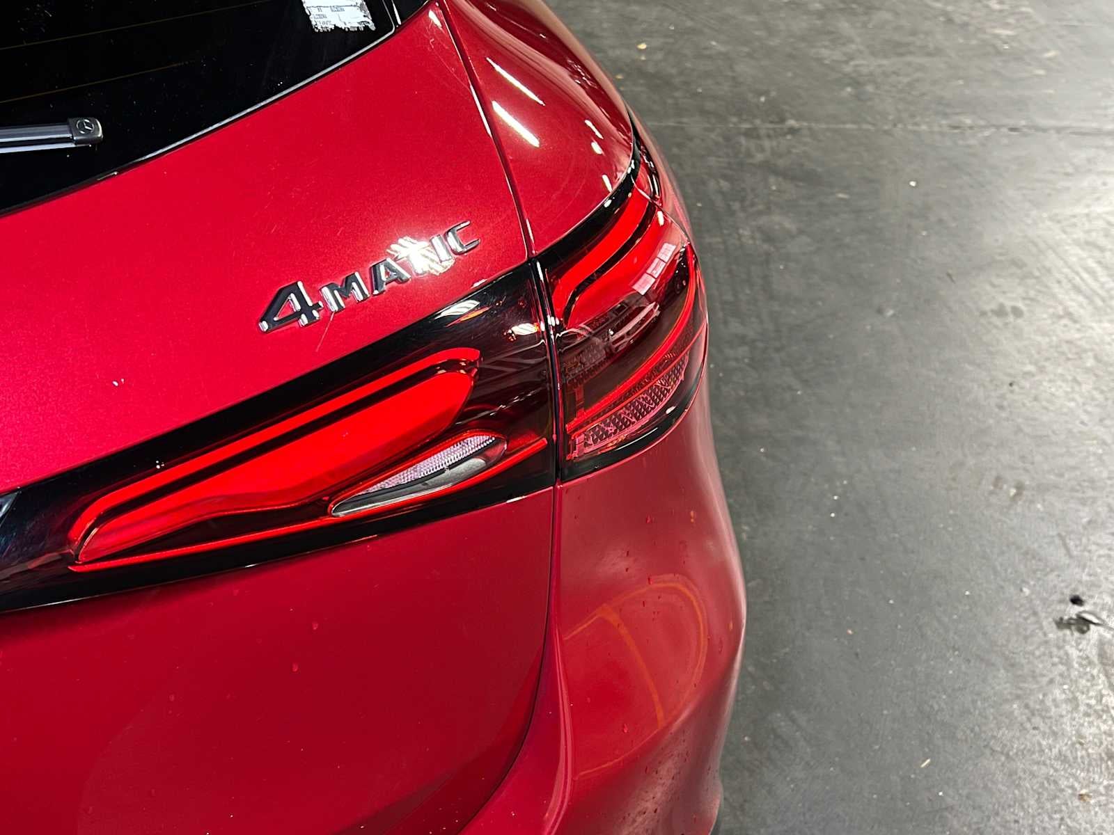 2025 Mercedes-Benz GLC 300 GLC 300