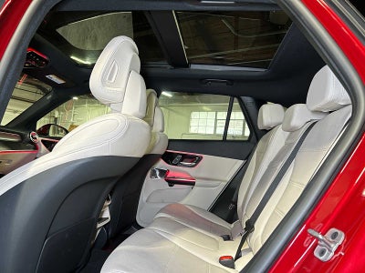 2025 Mercedes-Benz GLC 300 GLC 300