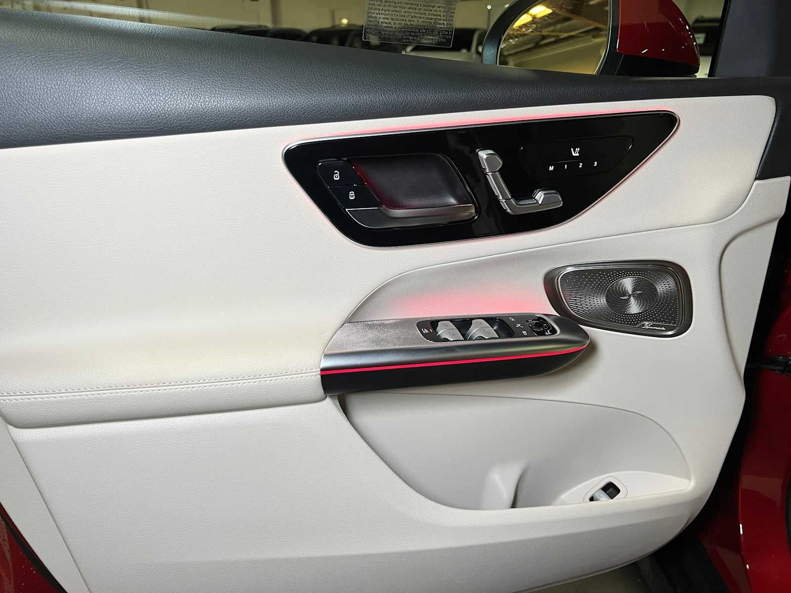 2025 Mercedes-Benz GLC 300 GLC 300