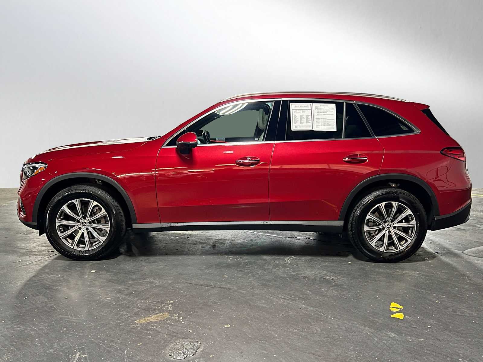 2025 Mercedes-Benz GLC 300 GLC 300