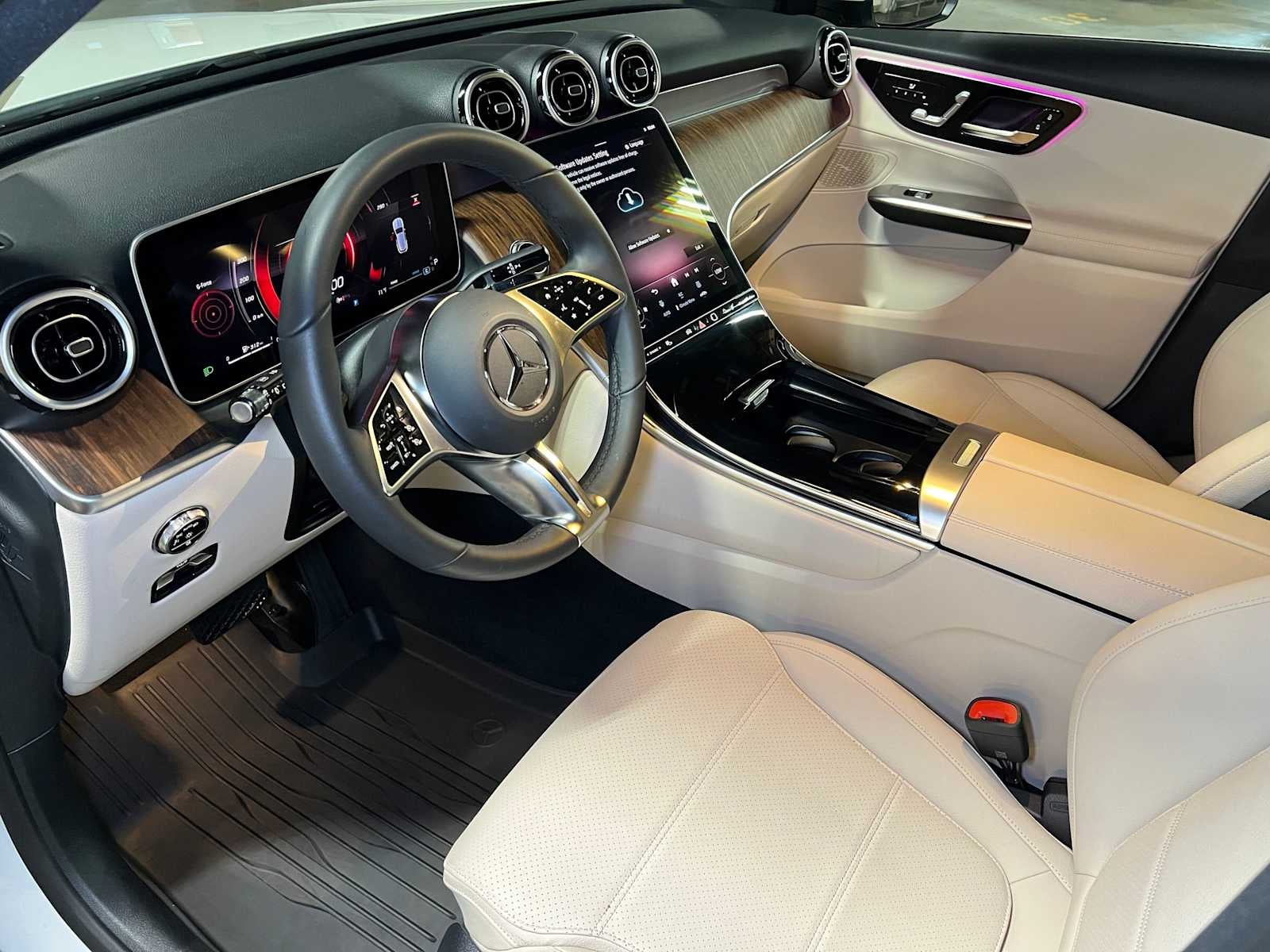 2026 Mercedes-Benz GLC 300 4MATIC® SUV