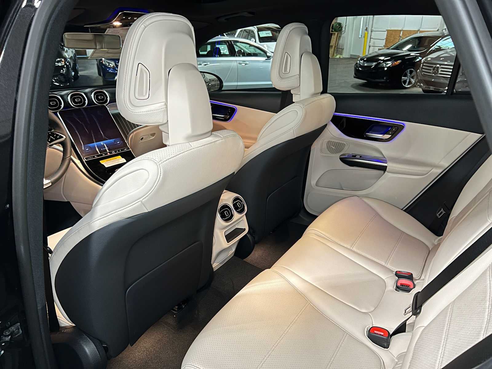2026 Mercedes-Benz GLC 300 4MATIC® SUV
