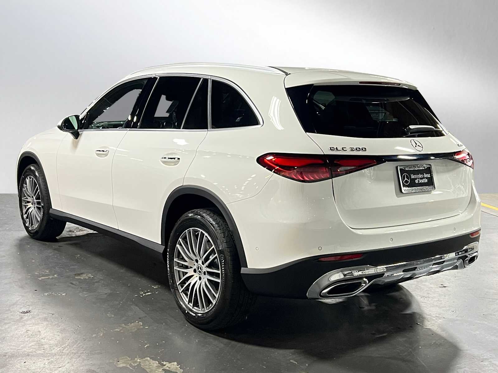 2026 Mercedes-Benz GLC 300 4MATIC® SUV