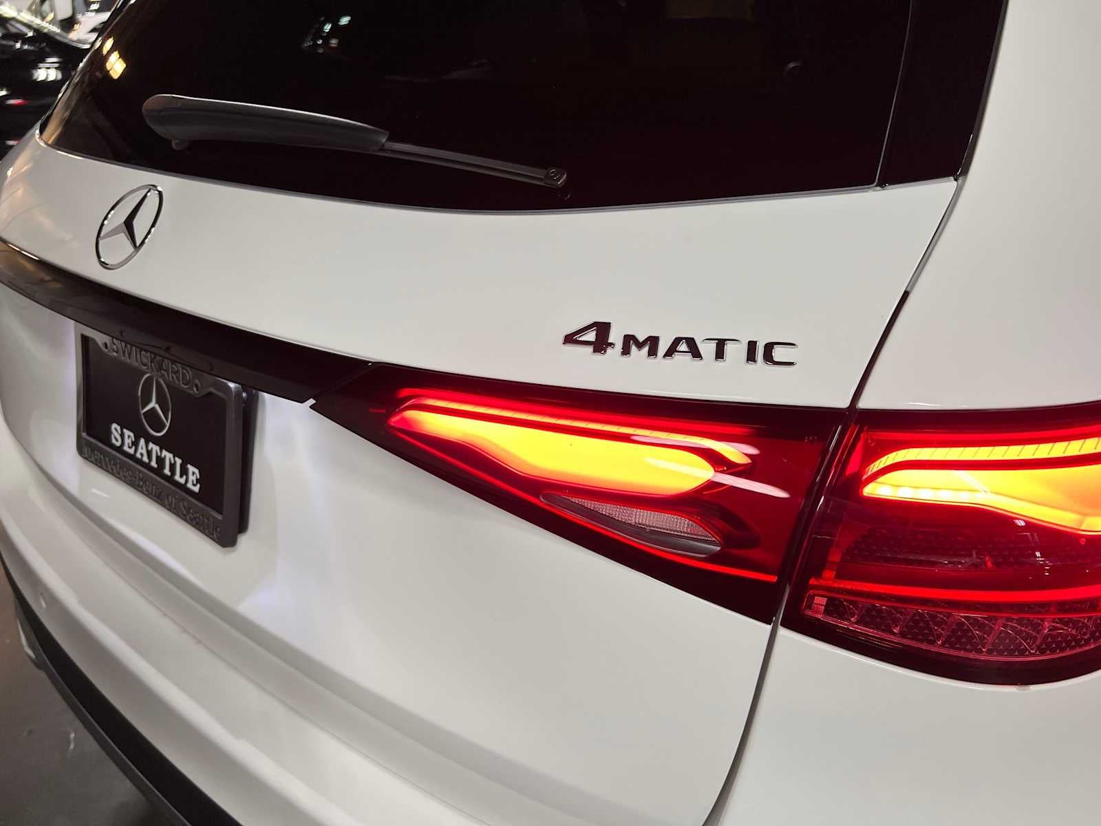 2026 Mercedes-Benz GLC 300 4MATIC® SUV