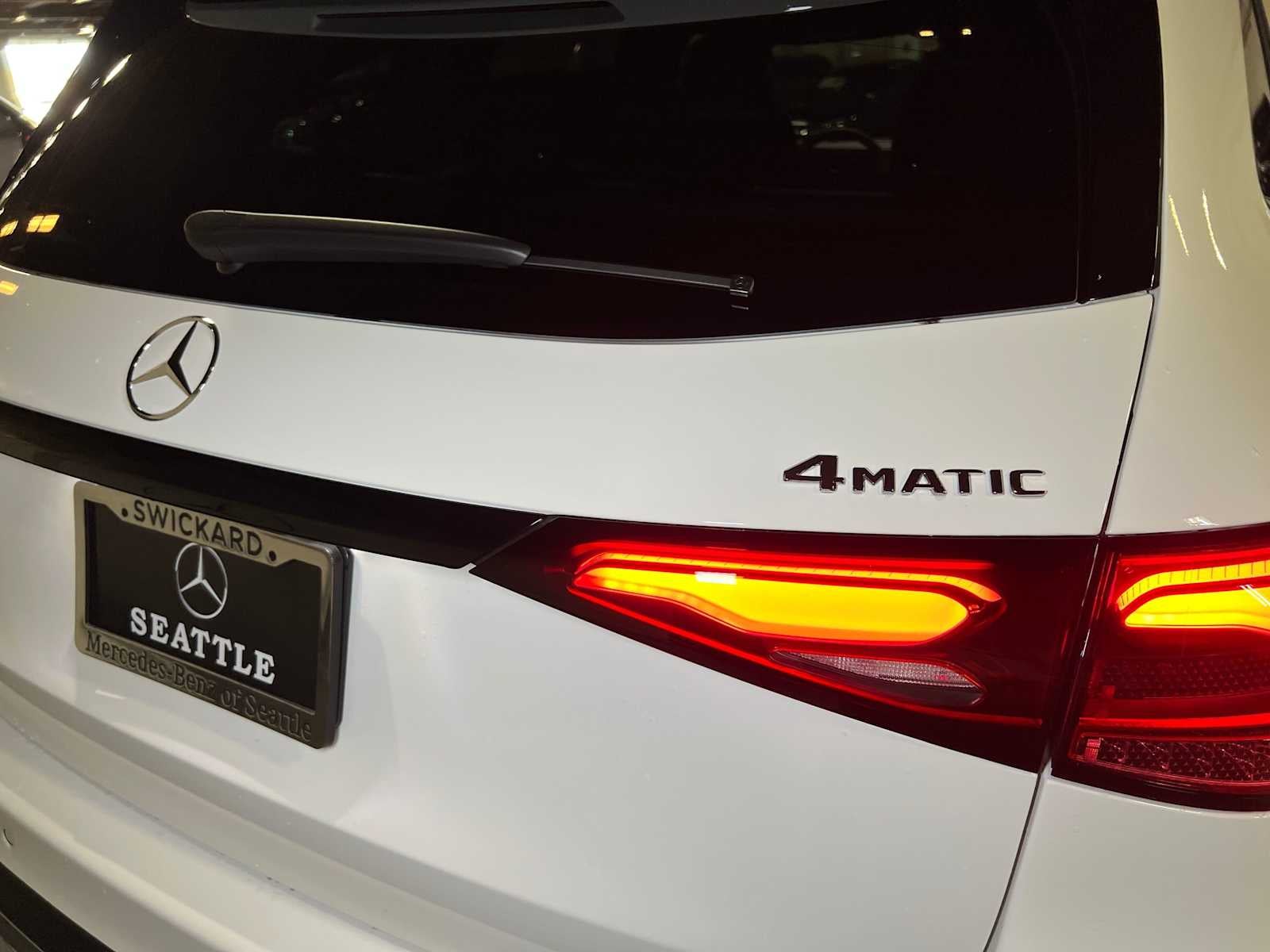 2026 Mercedes-Benz GLC 300 4MATIC® SUV