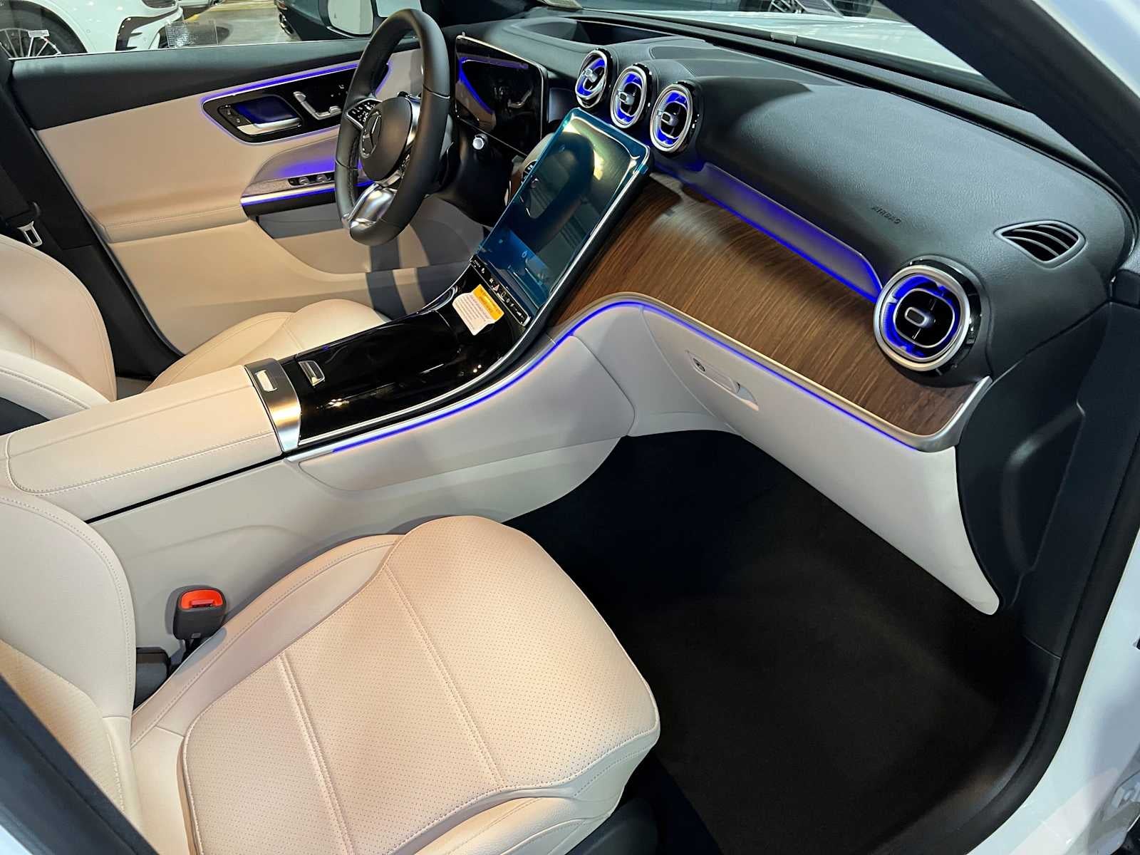 2027 Mercedes-Benz GLC 300 4MATIC® SUV