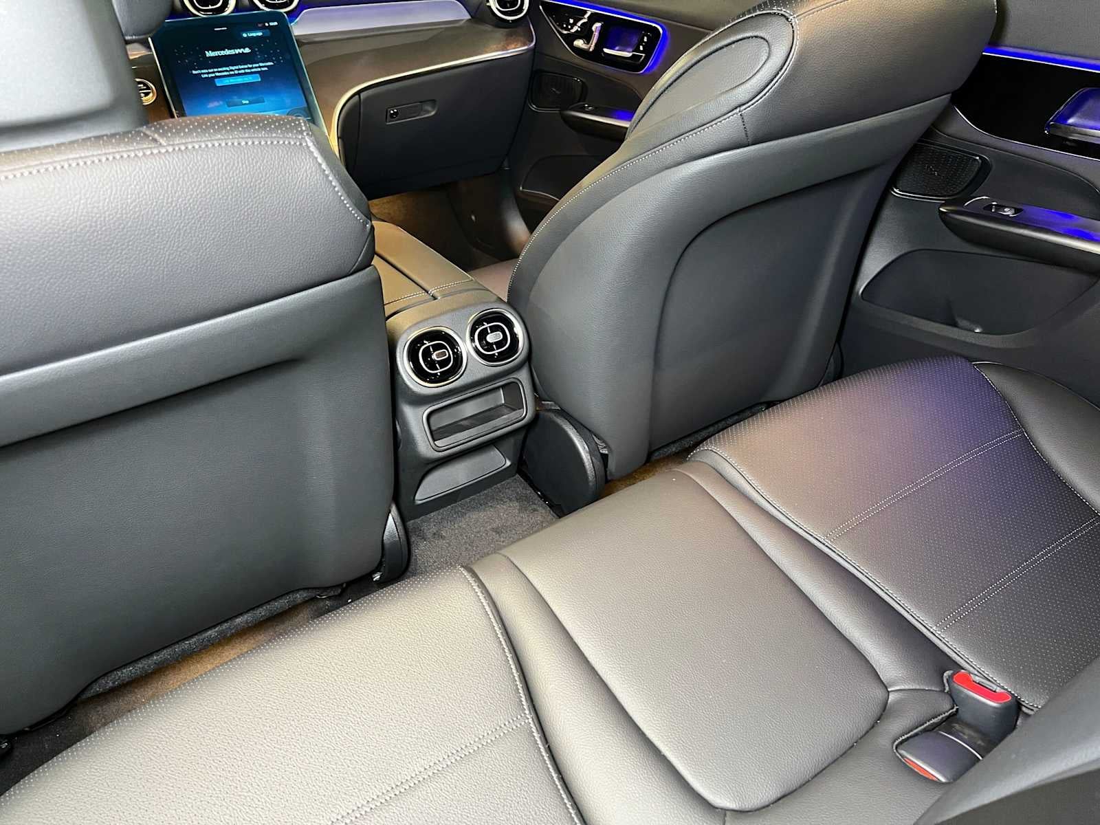 2027 Mercedes-Benz GLC 300 4MATIC® SUV