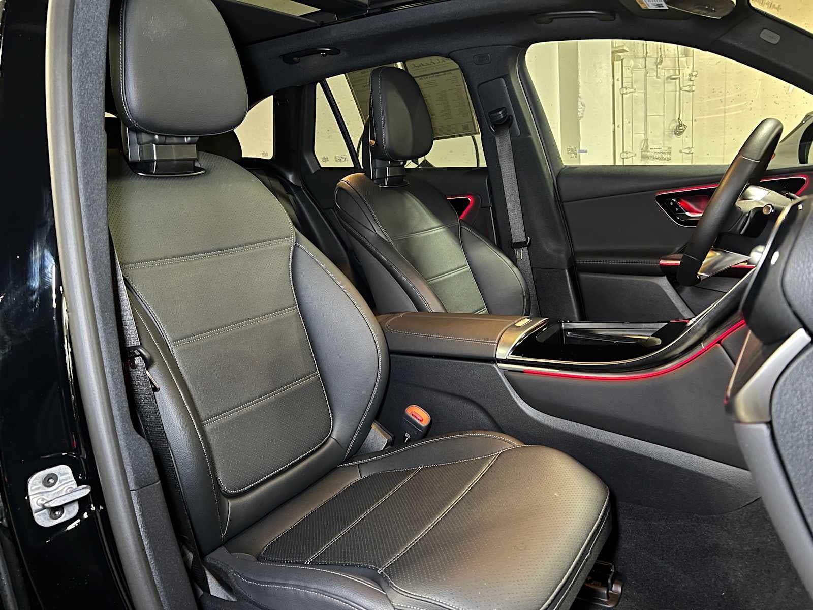 2025 Mercedes-Benz GLC GLC 300