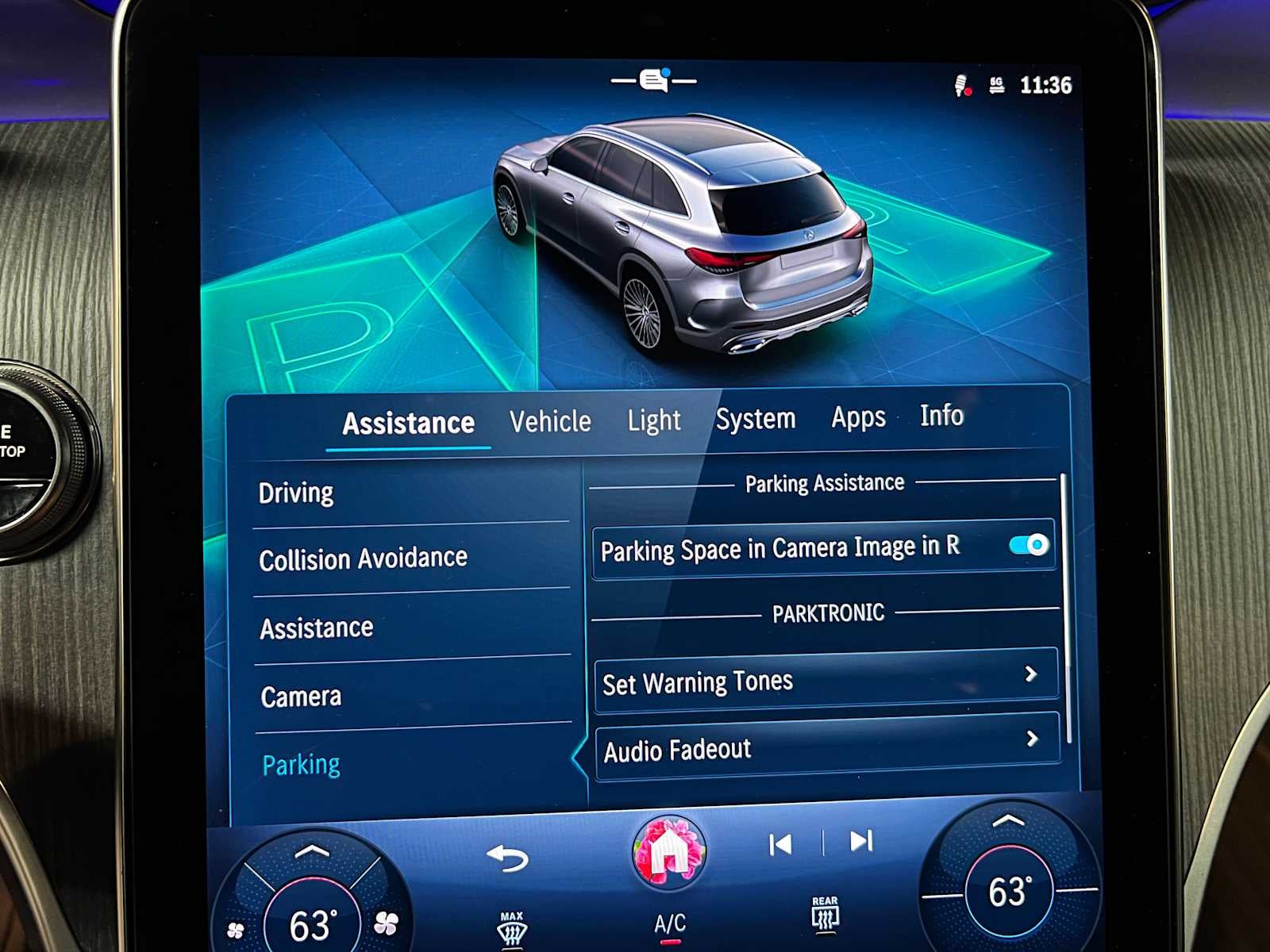 2026 Mercedes-Benz GLC 300 4MATIC® SUV