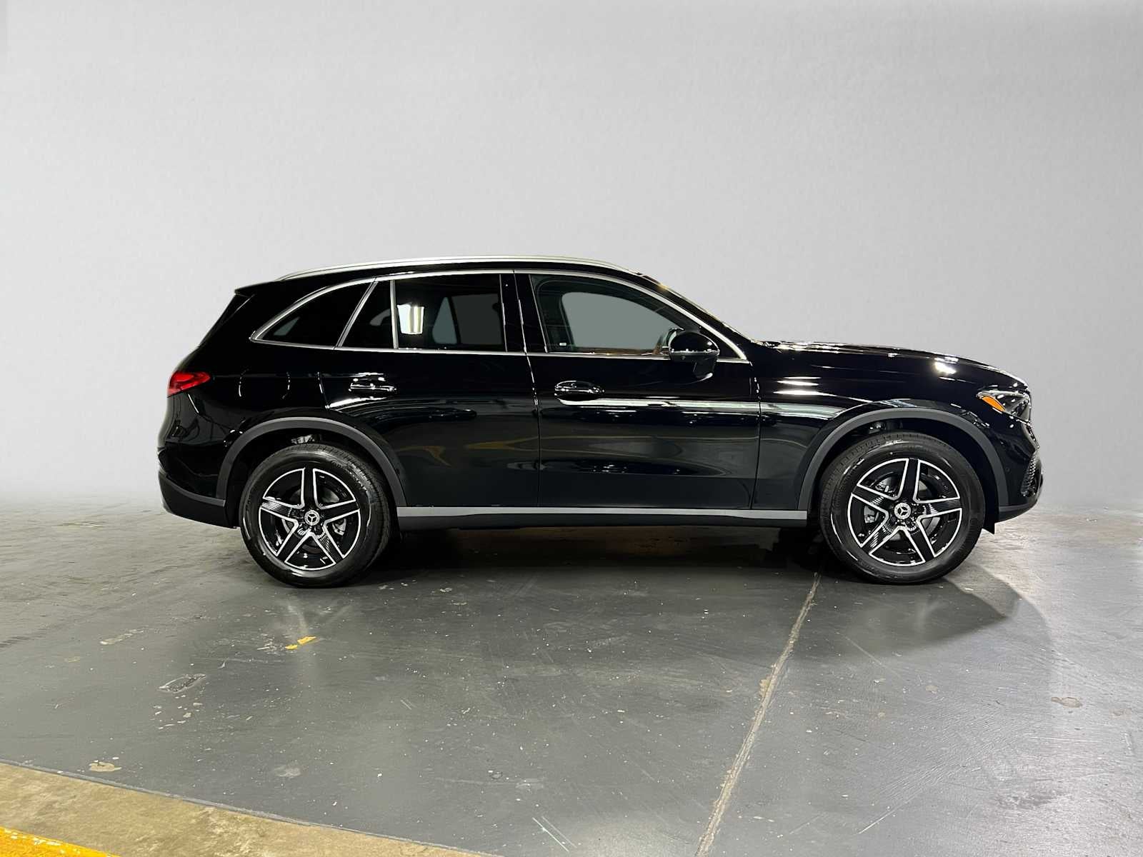 2027 Mercedes-Benz GLC 300 4MATIC® SUV
