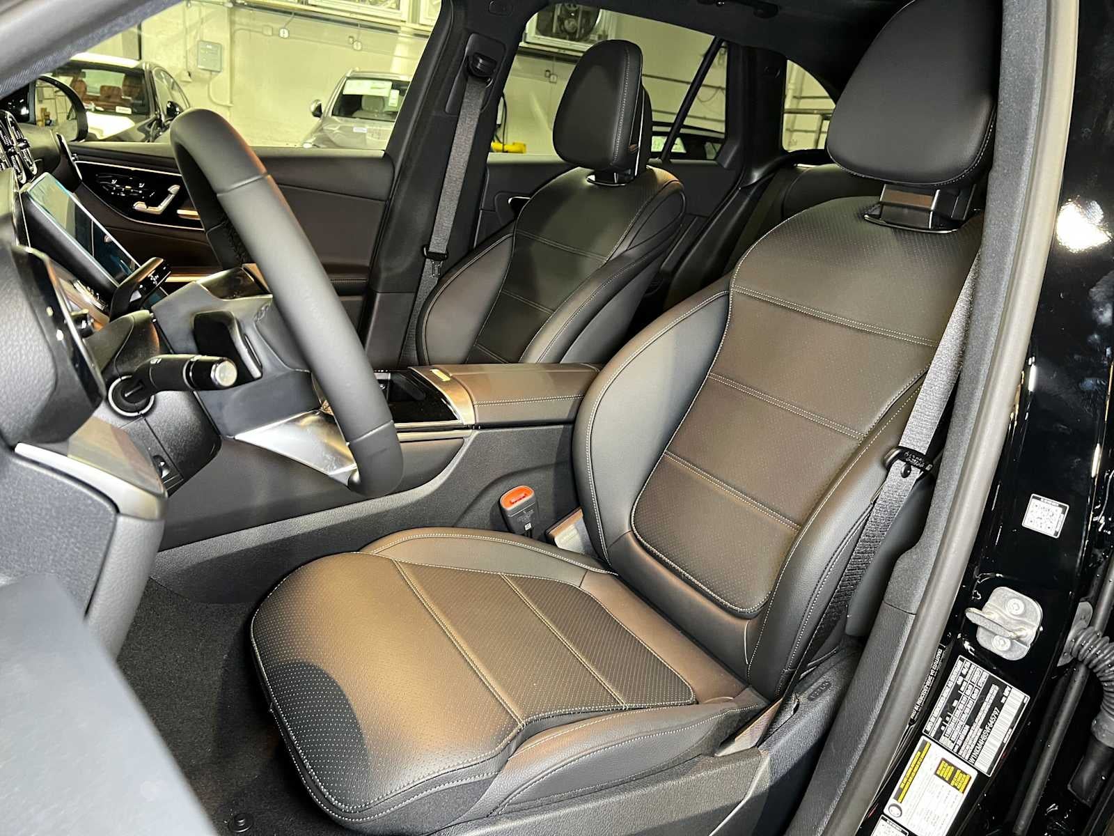 2027 Mercedes-Benz GLC 300 4MATIC® SUV