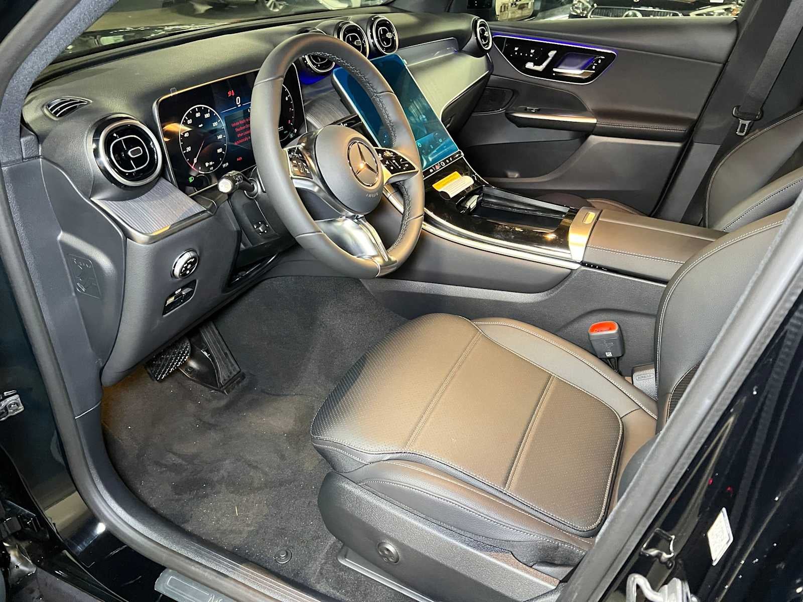 2027 Mercedes-Benz GLC 300 4MATIC® SUV