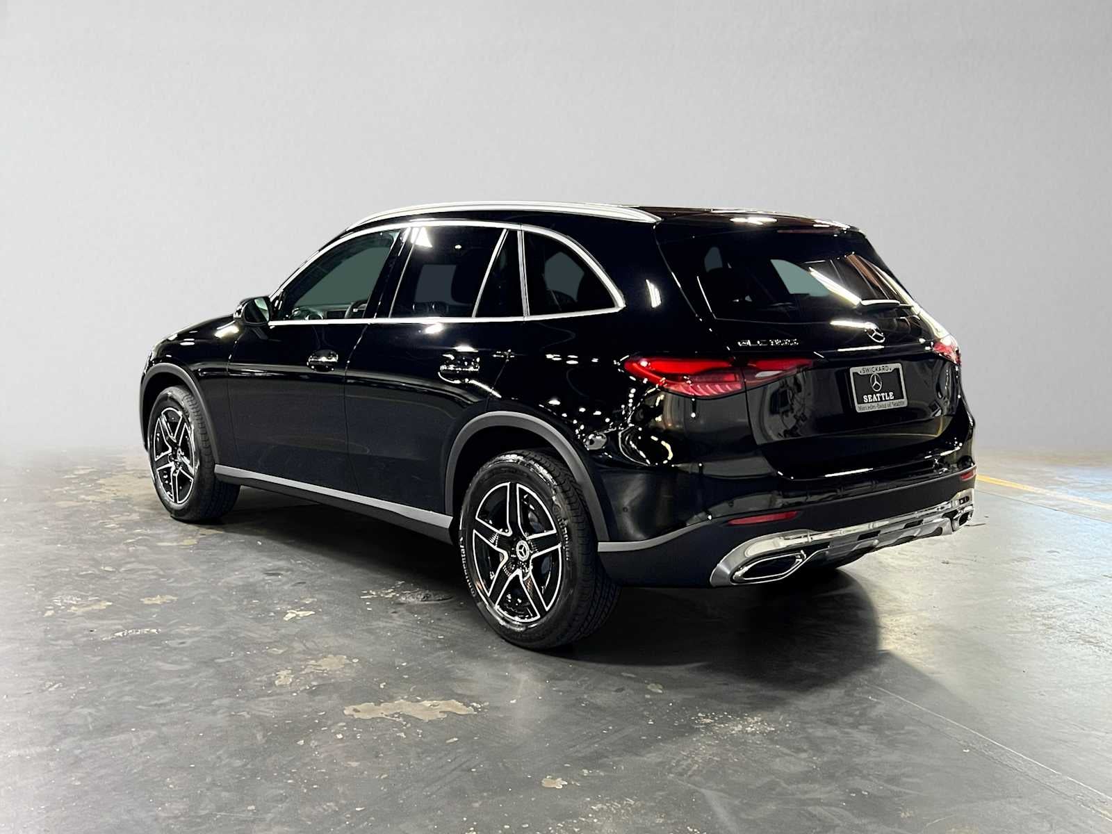 2027 Mercedes-Benz GLC 300 4MATIC® SUV