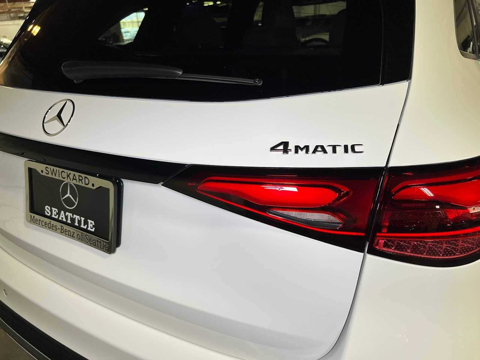 2027 Mercedes-Benz GLC 300 4MATIC® SUV