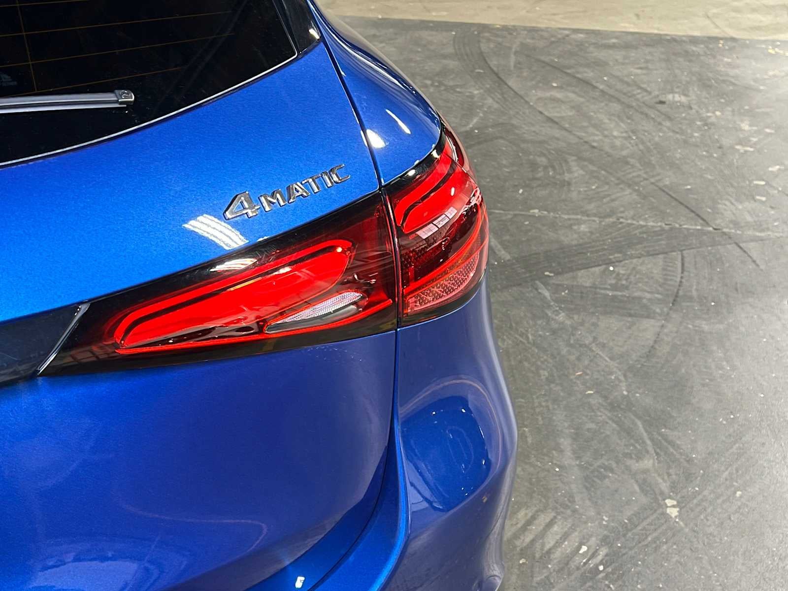 2025 Mercedes-Benz GLC GLC 300