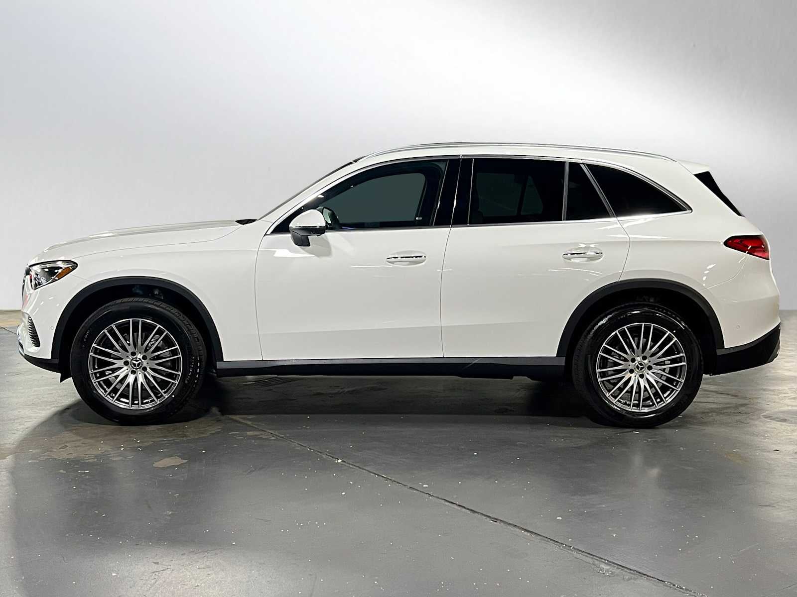 2025 Mercedes-Benz GLC GLC 300