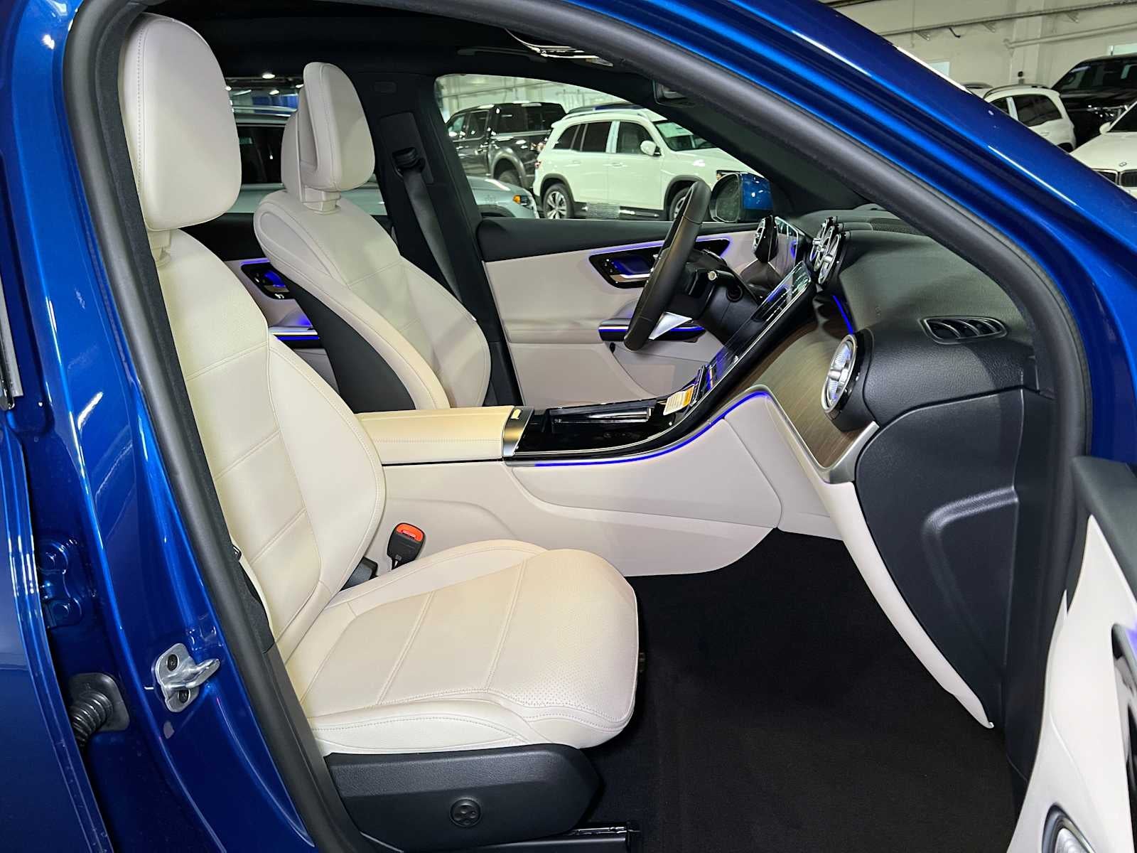 2025 Mercedes-Benz GLC GLC 300