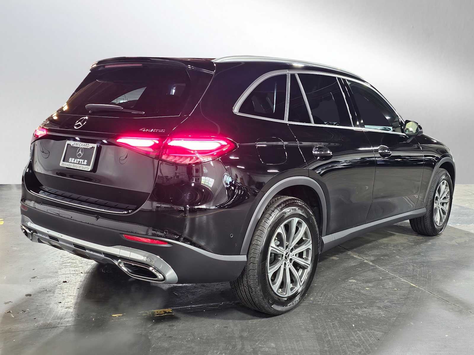2026 Mercedes-Benz GLC 300 4MATIC® SUV