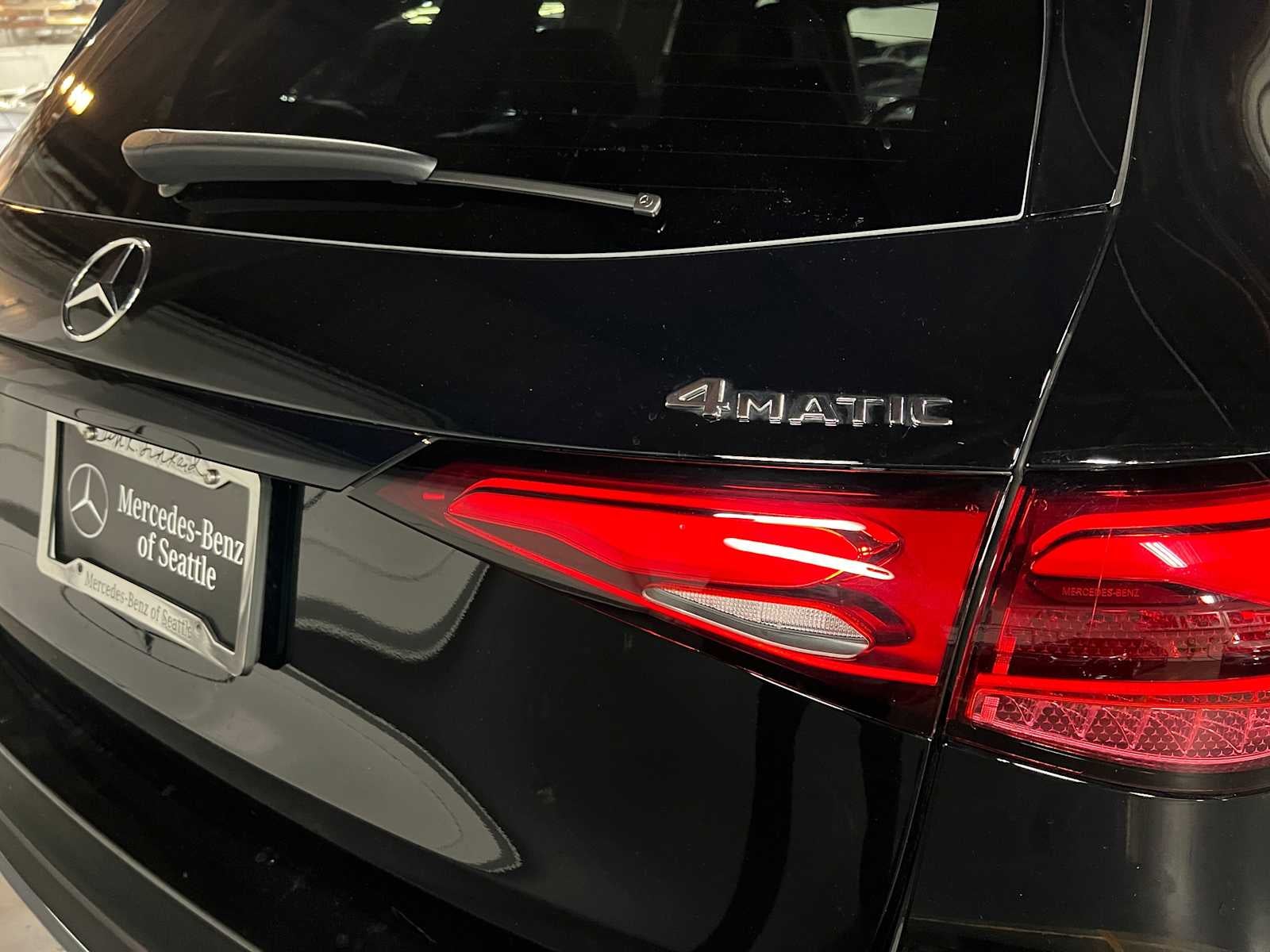 2026 Mercedes-Benz GLC 300 4MATIC® SUV