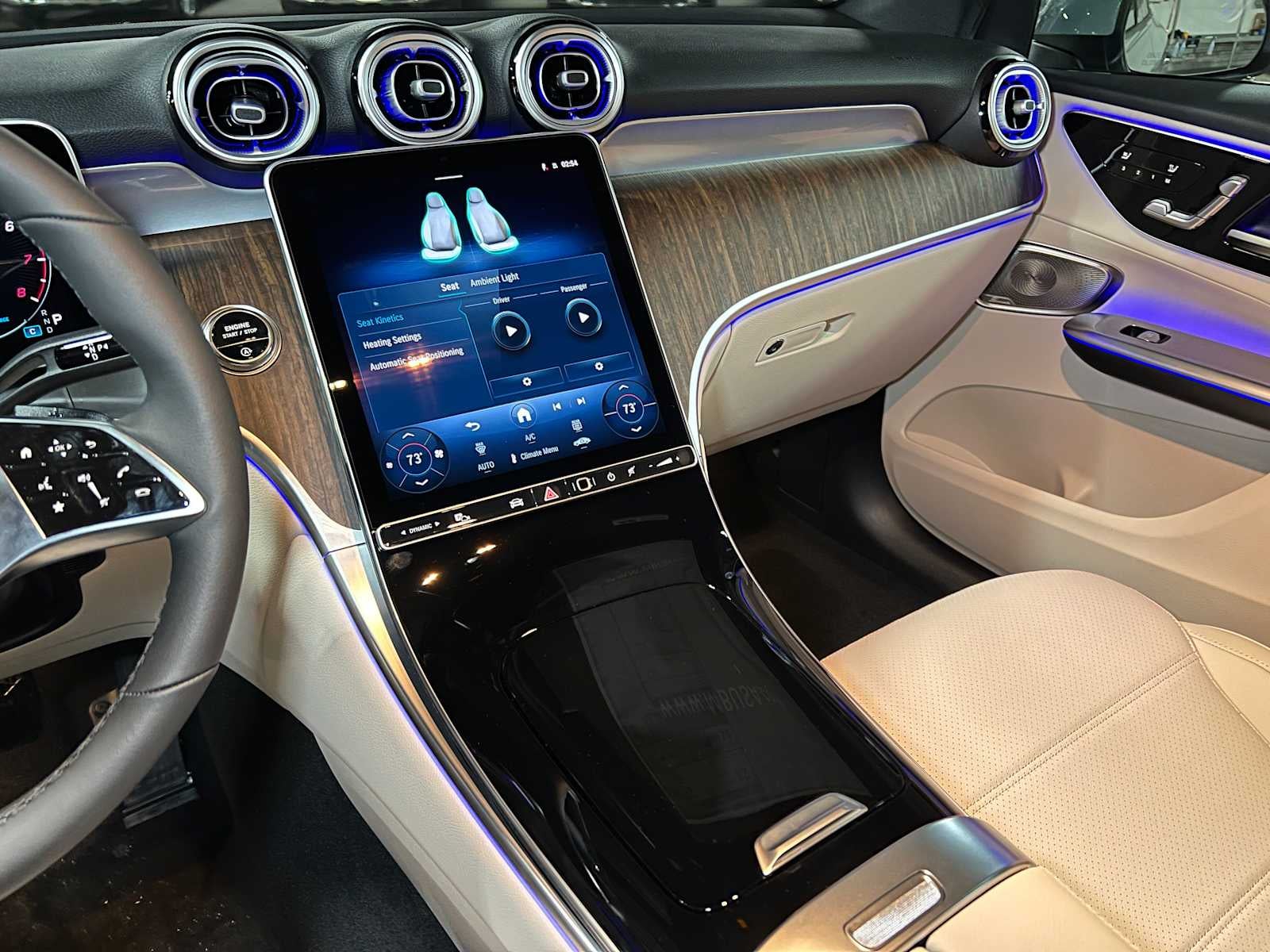 2026 Mercedes-Benz GLC 300 4MATIC® SUV