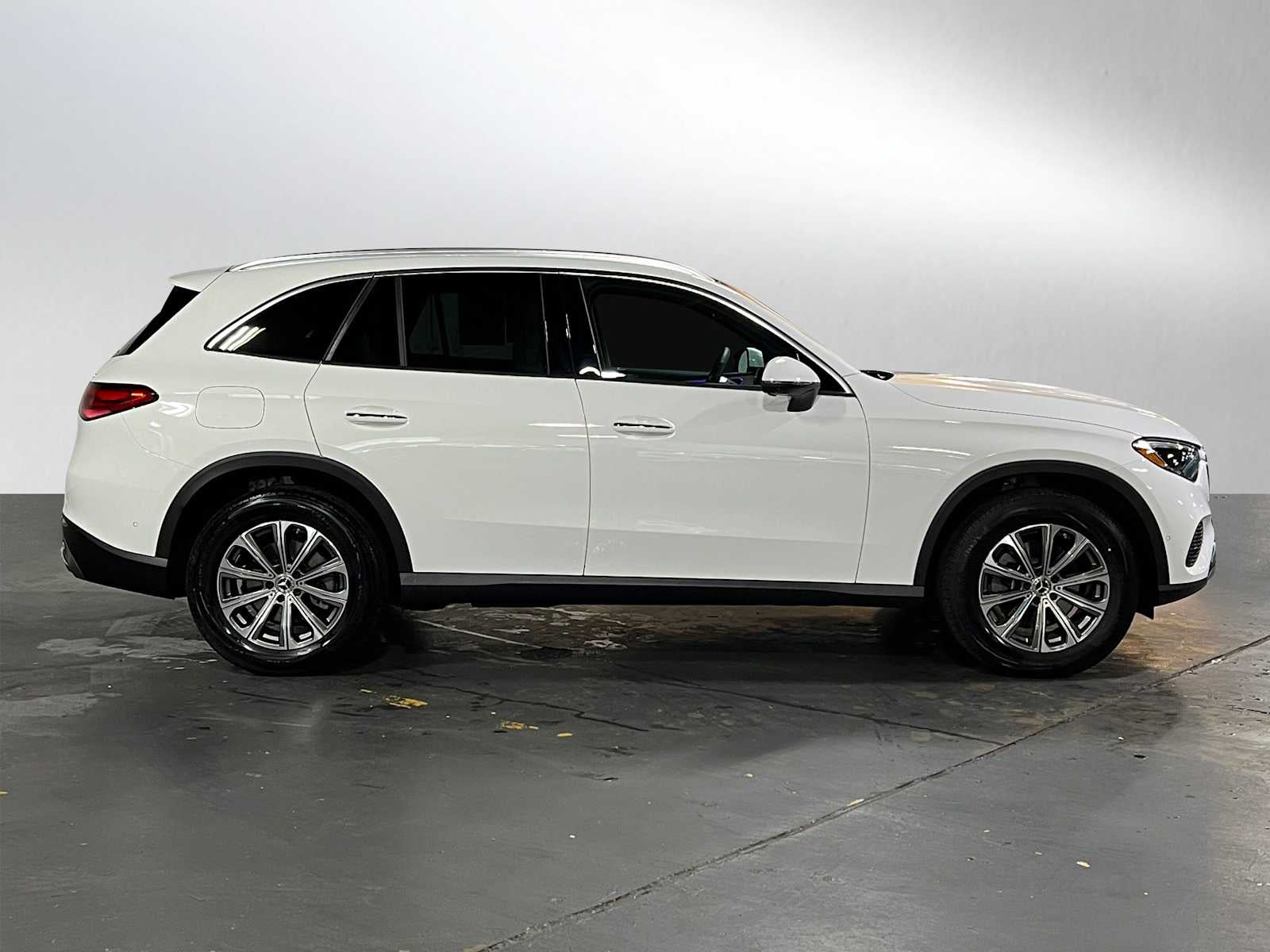 2025 Mercedes-Benz GLC GLC 300