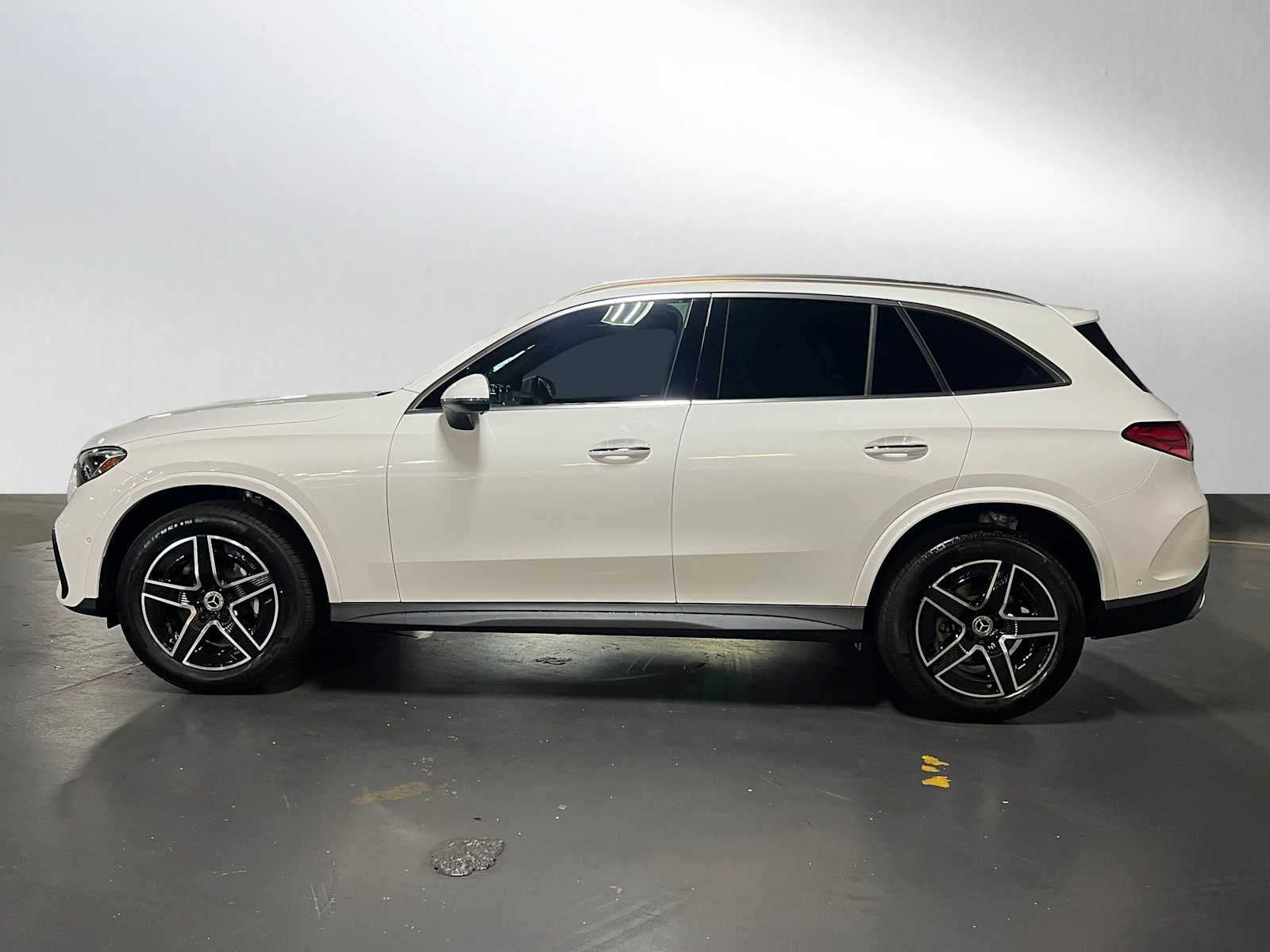 2025 Mercedes-Benz GLC GLC 300