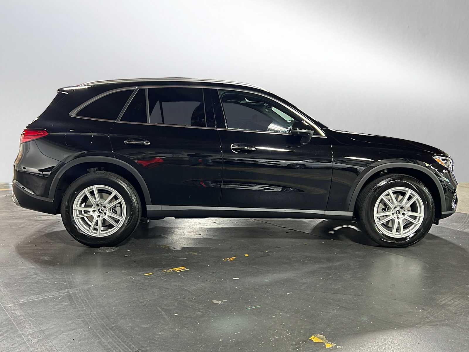 2025 Mercedes-Benz GLC GLC 300