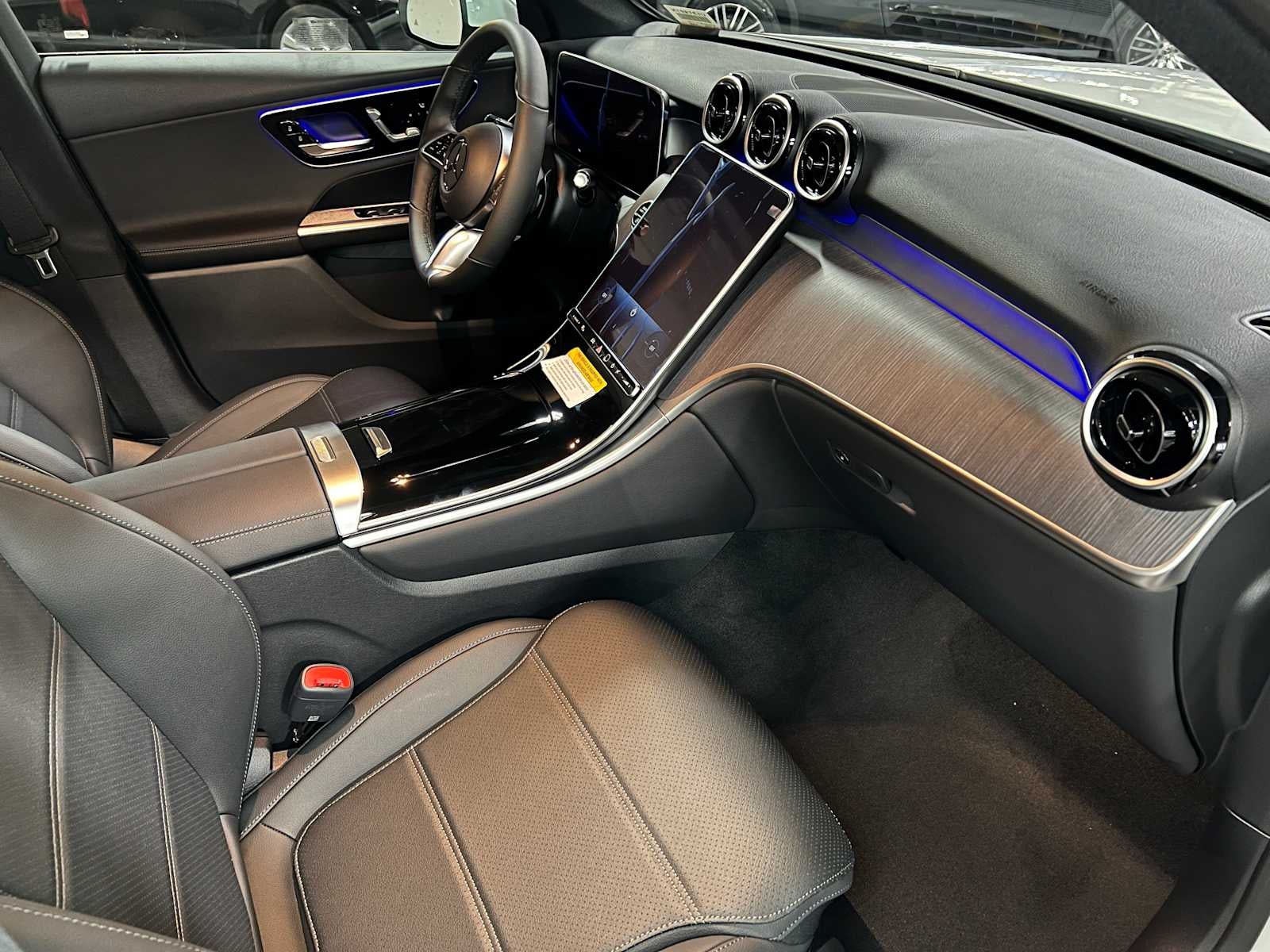 2026 Mercedes-Benz GLC 300 4MATIC® SUV