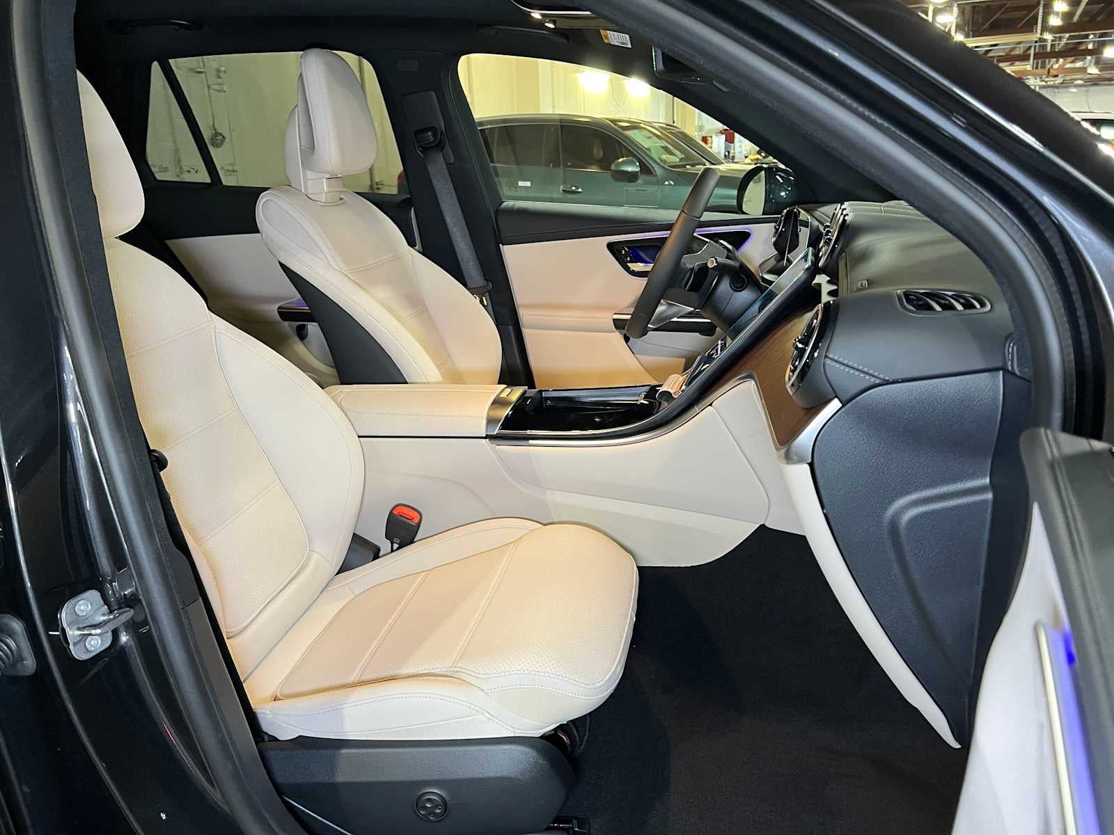 2027 Mercedes-Benz GLC 300 4MATIC® SUV
