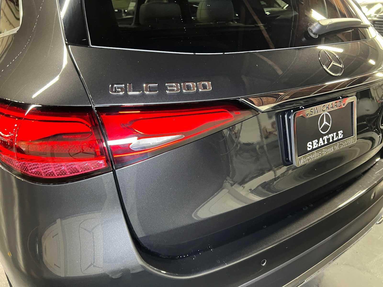 2027 Mercedes-Benz GLC 300 4MATIC® SUV