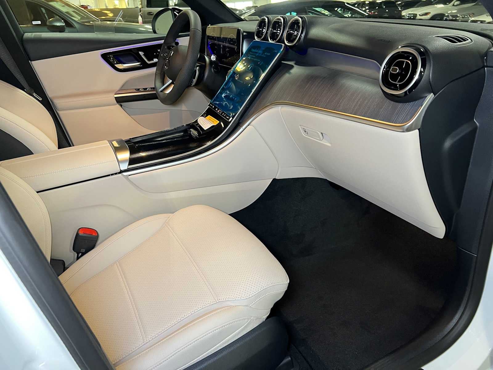 2027 Mercedes-Benz GLC 300 4MATIC® SUV