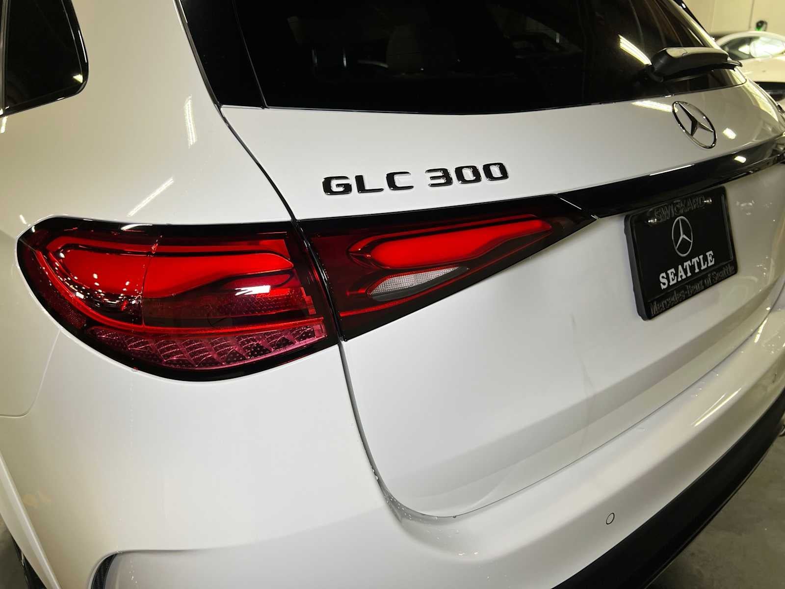 2027 Mercedes-Benz GLC 300 4MATIC® SUV